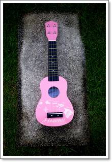 Ukulele Century(ยูกูเลเล่,อูคูเลเล่)