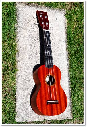 Ukulele Ohana (ยูกูเลเล่,อูคูเลเล่) SK-10S